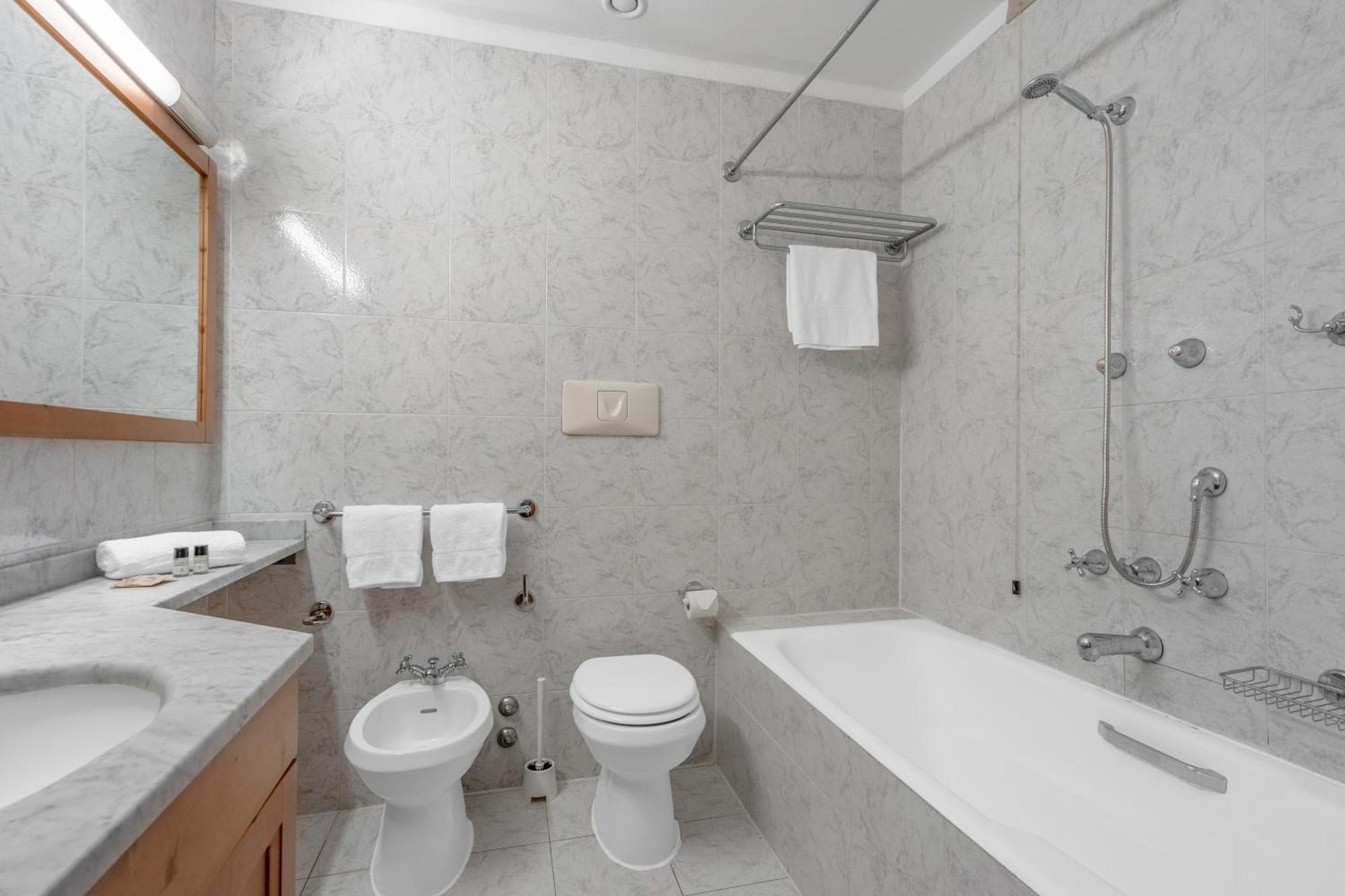 Apartamento Mi Casa Fraschini Milán Exterior foto